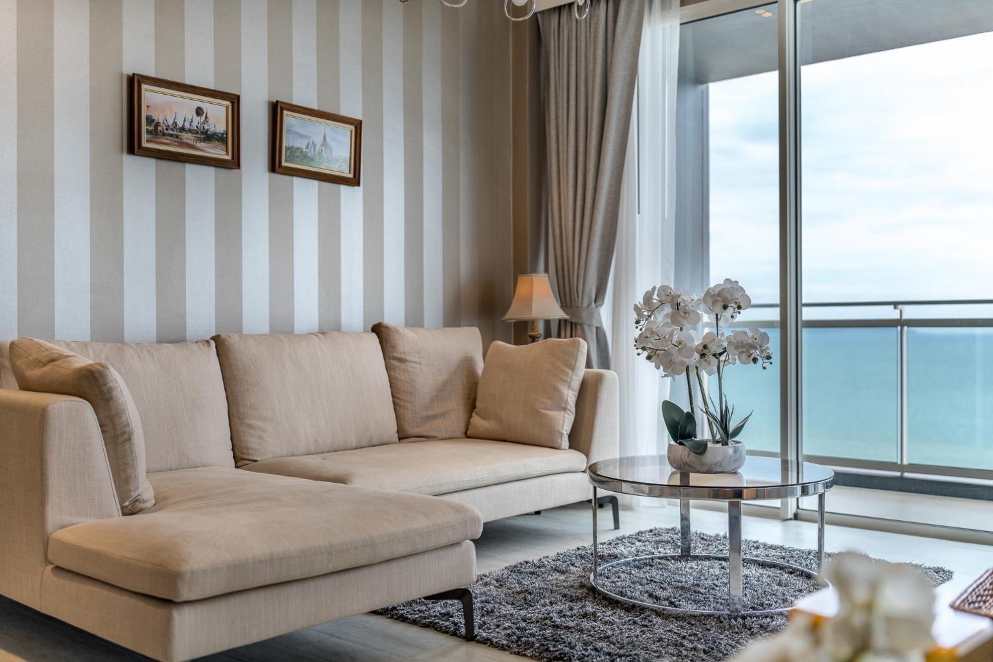 Veranda Pattaya by Lux Jomtien Beach Rum bild