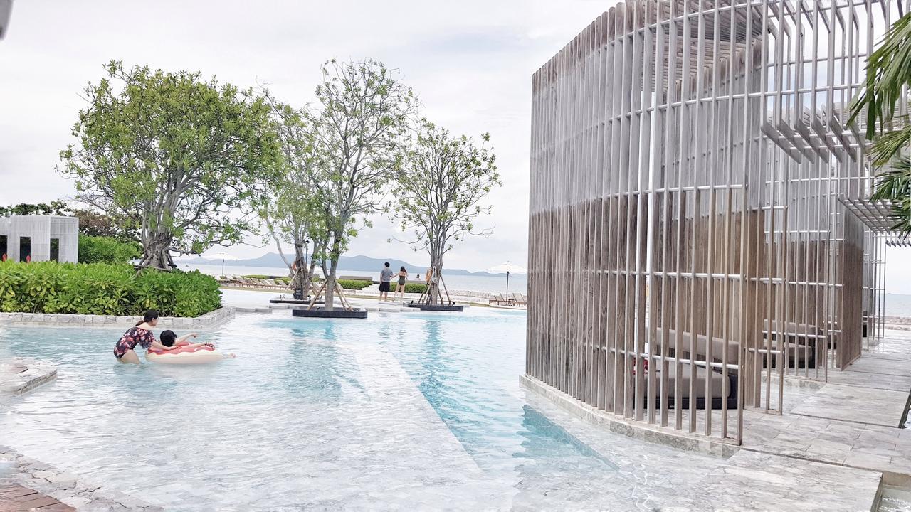 Veranda Pattaya by Lux Jomtien Beach Exteriör bild